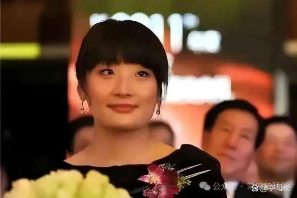 纯旭配资 宗馥莉不能自降为大女主