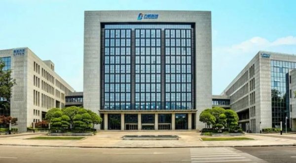 广瑞网 380亿重庆汽车黑马，收编吉利2500人军团